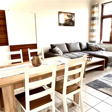 Hegelstrasse Apartment *